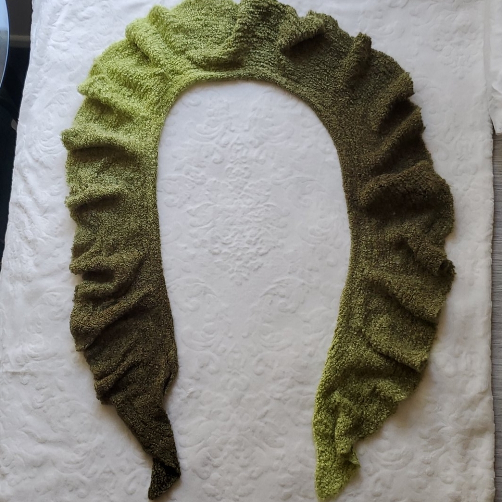 Green Lettuce Wrap Scarf